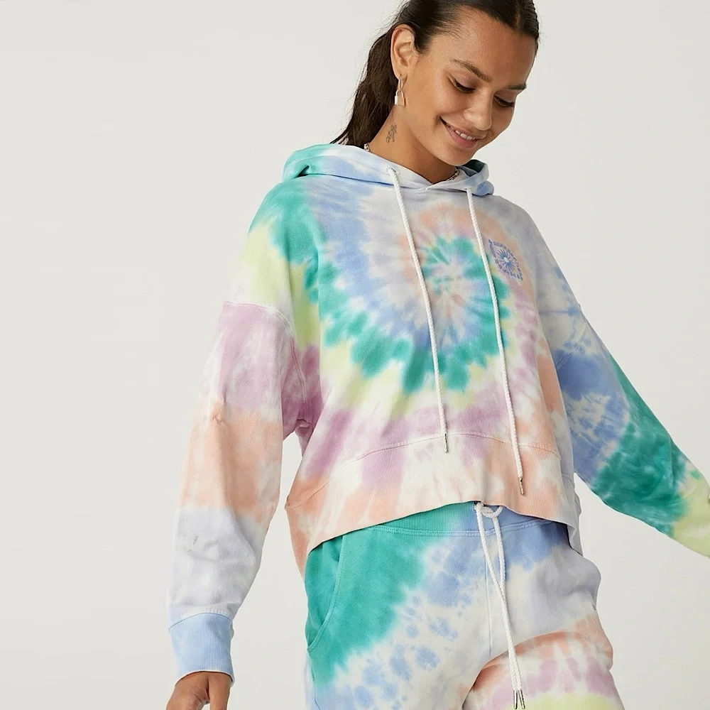 DAYDREAMER LA Eyehoodie in Prismatic Tie Dye - Picture 2 of 8